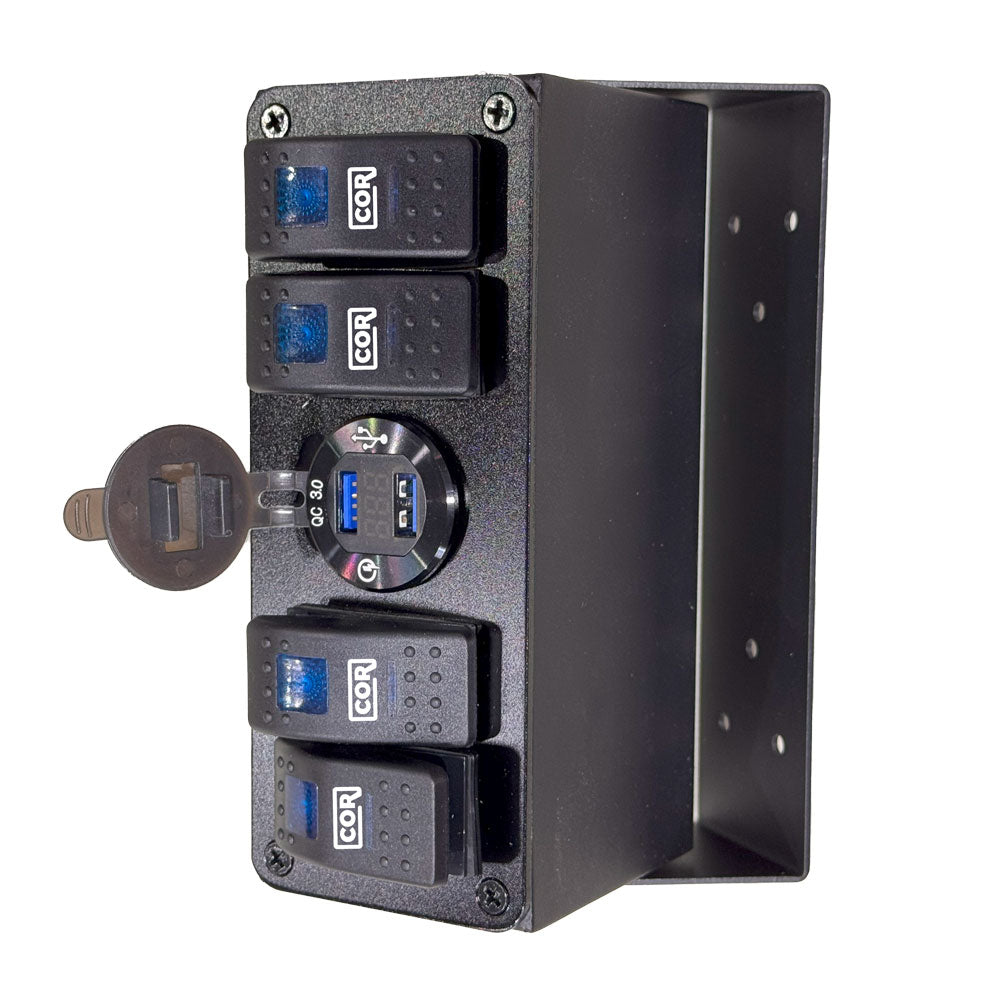 4 Switch Switchbox with USBC-USB & Volt Meter